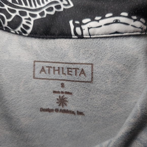 Athleta Paisley Quarter Zip Workout Top - Picture 5 of 5